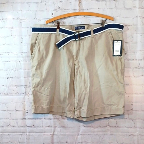 Mens US Polo Tan Cotton Cuffed Belted Shorts NWT 42 / 22 L - Picture 1 of 9